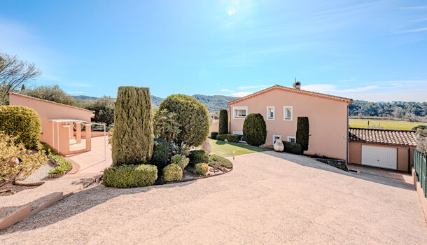 Villa / Maison 6 pièces  à vendre Pierrefeu-du-Var 83390