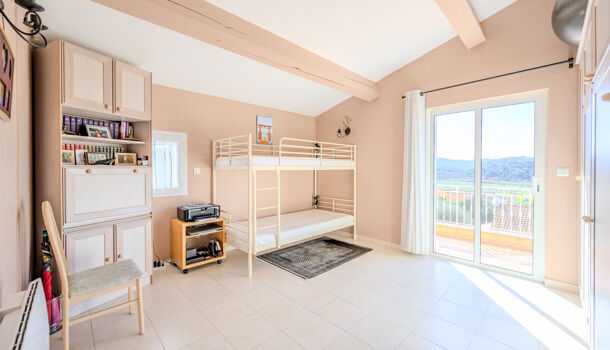 Villa / Maison 6 pièces  à vendre Pierrefeu-du-Var 83390