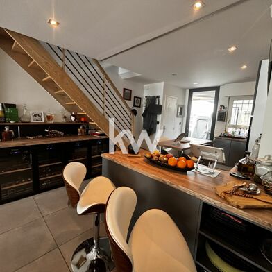 Appartement 4 pièces 885000 €