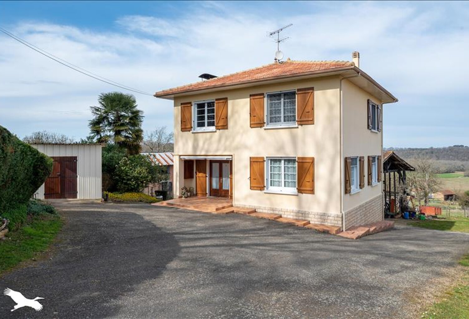 Ferme (tte) de 7 pièces principales — photo 1