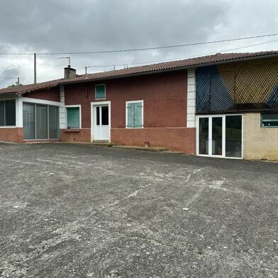 Maison 5 pièces 139750 €