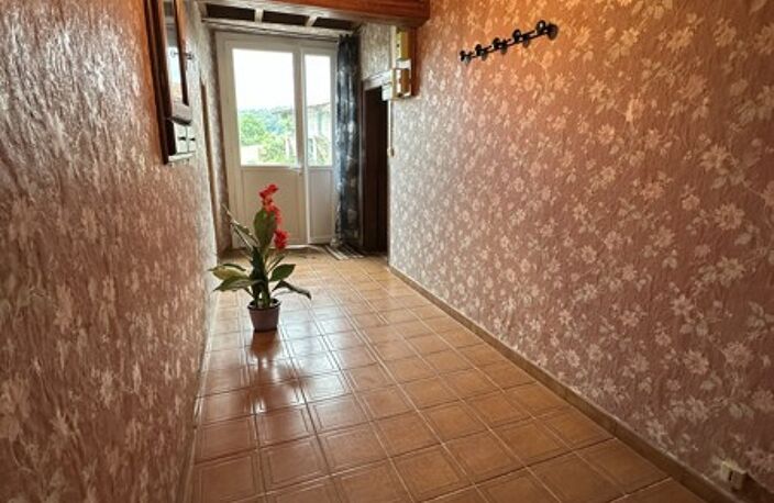 Ferme (tte) de 5 pièces principales — photo 4