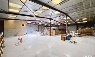 Commerce  1345 m² à vendre à Brie-Comte-Robert (77170)