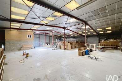 Commerce  2050000 €