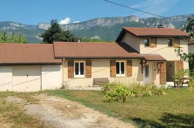 Maison 5 pièces 270000 €