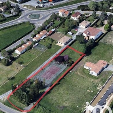 Terrain  225000 €