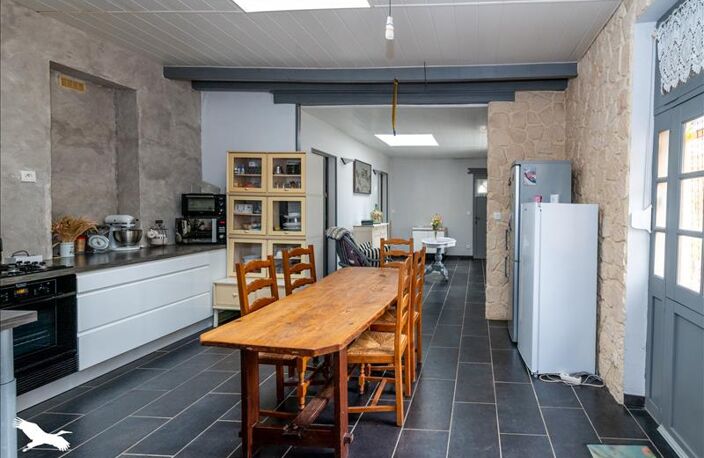 Maison en pierre de 5 pièces principales — photo 5