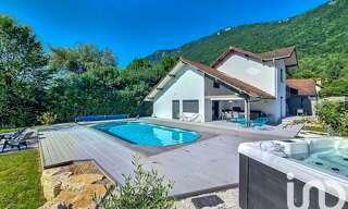 Maison 9 Pièces 198 m² à vendre à Doussard (74210)