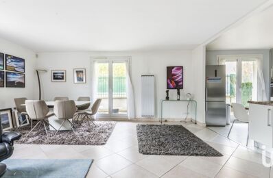 vente appartement 649 000 € à proximité de Garches (92380)