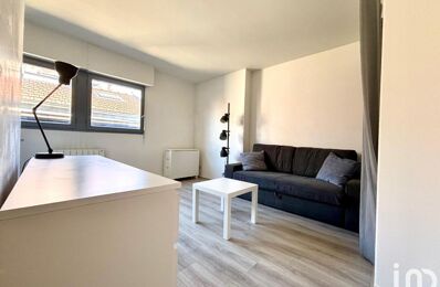 location appartement 610 € CC /mois à proximité de Saint-Aubin-de-Médoc (33160)