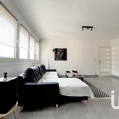 Appartement 4 pièces 113000 €