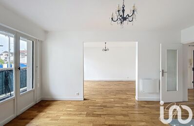 location appartement 1 395 € CC /mois à proximité de Roissy-en-Brie (77680)