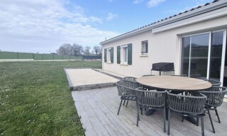 Maison 5 Pièces 116 m² à vendre à Saint-Pierre-de-Juillers (17400)