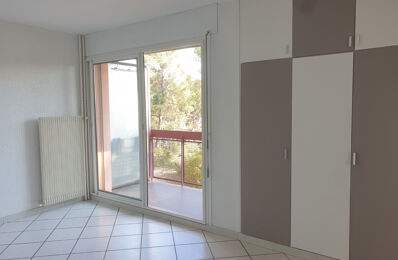 location appartement 592 € CC /mois à proximité de La Fare-les-Oliviers (13580)