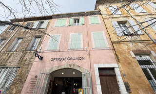 Appartement 6 Pièces 107 m² à vendre à Aups (83630)