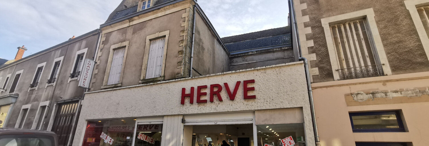 Immeuble  470 m² à vendre à La Charité-sur-Loire (58400)