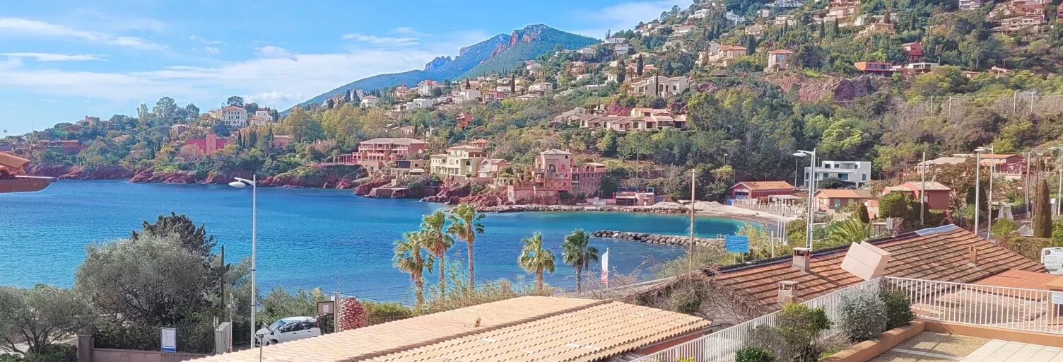 location vacances Appartement 3 Pièces  m² à Théoule-sur-Mer (06590)