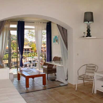 Maison 2 pièces 457 €