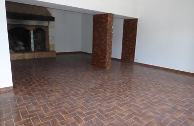 location appartement 500 € CC /mois à proximité de Saint-Pons (07580)