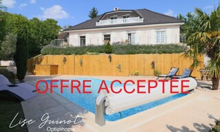 Maison 11 Pièces 273 m² à vendre à Maule (78580)