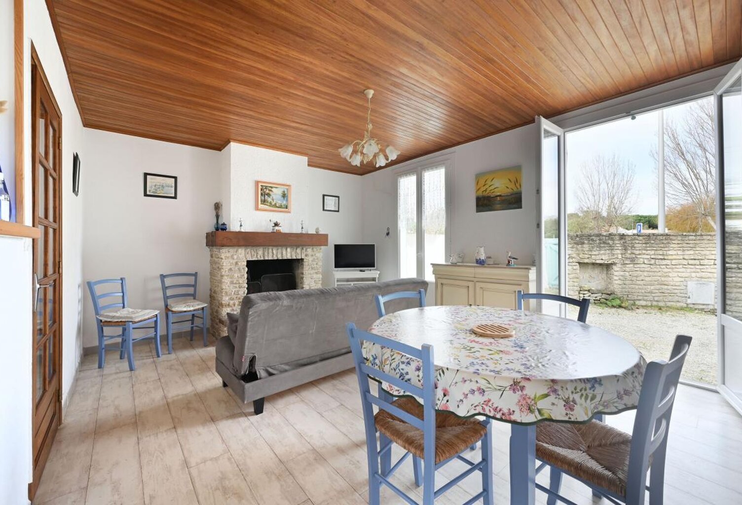Immobilier Les Portes en Ré — photo 1