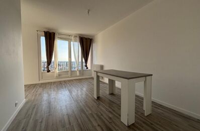 location appartement 455 € CC /mois à proximité de Gravigny (27930)