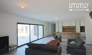 Maison 7 Pièces 180 m² à vendre à Le Castellet (83330)