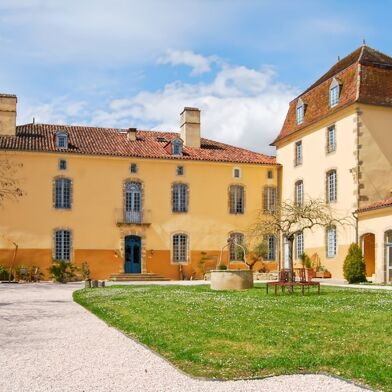 Maison 32 pièces 2260000 €