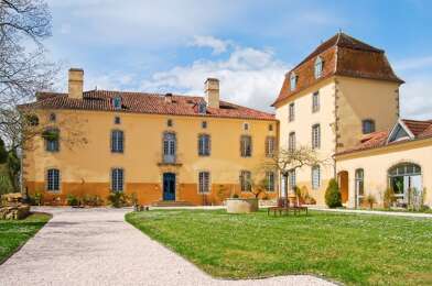 Maison 32 pièces 2260000 €