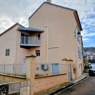 Maison 6 pièces 106000 €