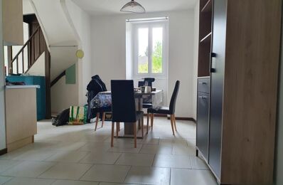 location maison 860 € CC /mois à proximité de Jacob-Bellecombette (73000)