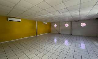 Bureau  193 m² à louer à Le Marin (97290)