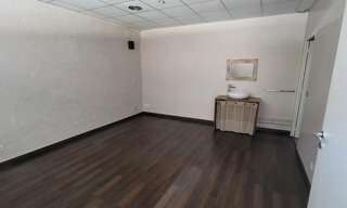 property.type.service   m² à vendre à La Farlède (83210)