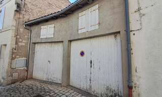 Garage  50 m² à vendre à Jarnac (16200)