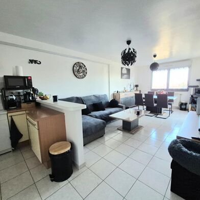 Appartement 3 pièces 142300 €