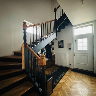 Maison 8 pièces 367500 €