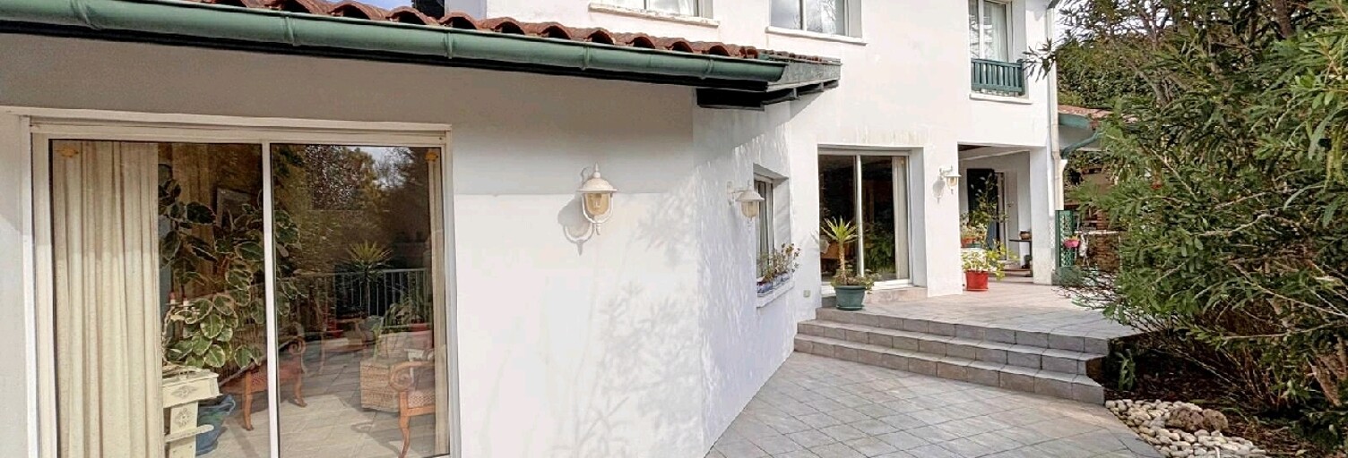 Maison 7 Pièces 161 m² à vendre à Arcangues (64200)