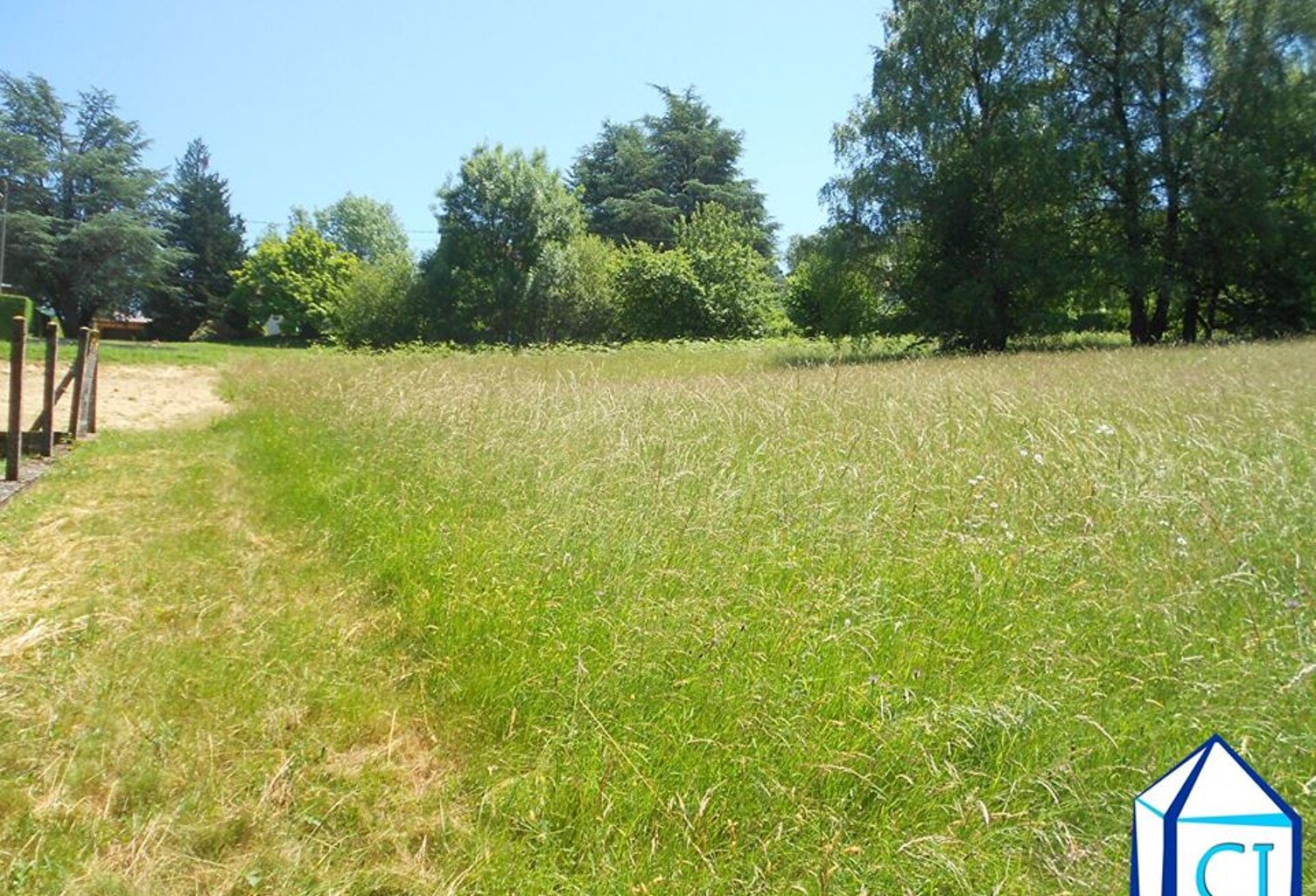 Terrain - 1900m ² — photo 1