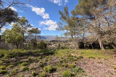 Terrain  598000 €