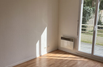 location appartement 464 € CC /mois à proximité de Talence (33400)