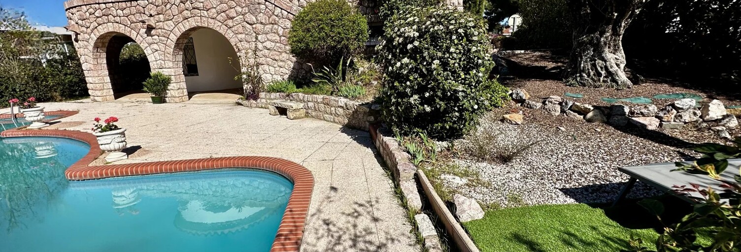 Maison  240 m² à vendre à Perpignan (66000)