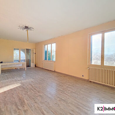 Appartement 4 pièces 150000 €