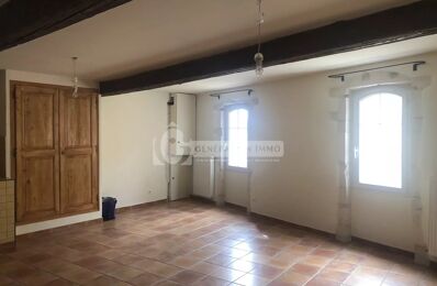 location appartement 800 € CC /mois à proximité de Aramon (30390)