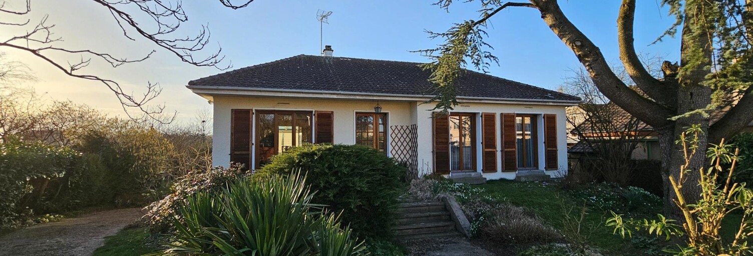 Maison 5 Pièces 106 m² à vendre à Tacoignières (78910)