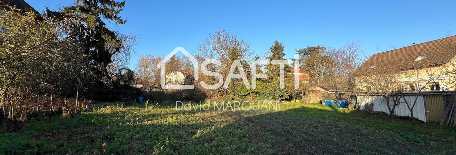 Terrain  301 m² à vendre à Saint-Denis (93380)