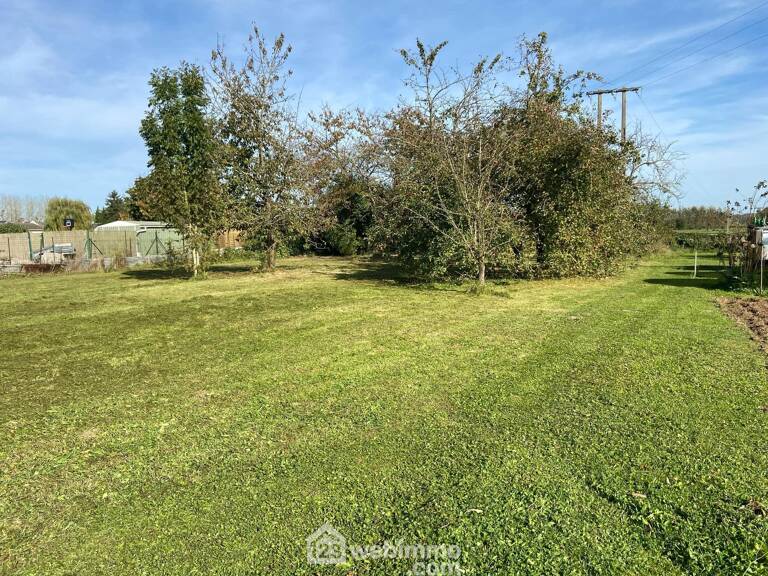Terrain à bâtir - 1003m² - Mesbrecourt-Richecourt — photo 1