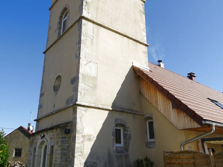 Ancienne Eglise rénovée, proche du Lac de Vouglans. — photo 1