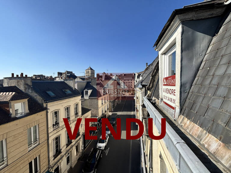 HYPER CENTRE DE CAEN STUDIO A VENDRE AU DERNIER ETAGE — photo 1