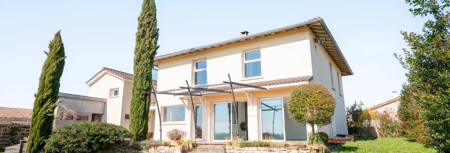 Maison 7 Pièces 223 m² à vendre à Belleville-en-Beaujolais (69220)