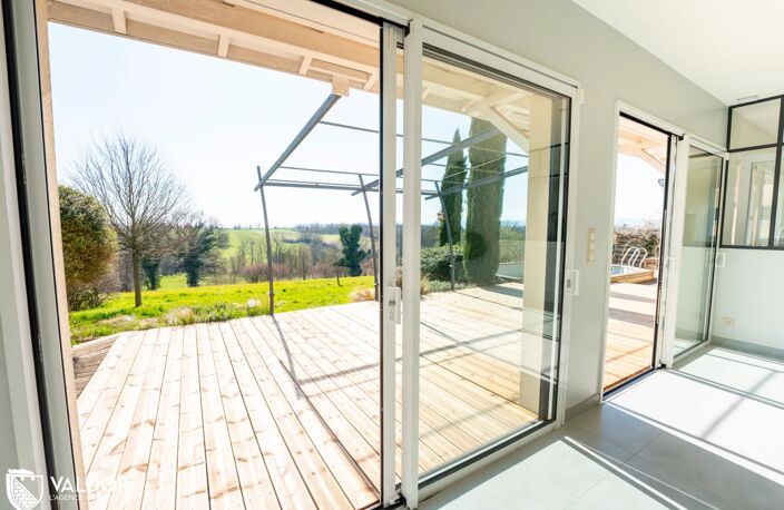 Maison moderne avec vue imprenable. — photo 4